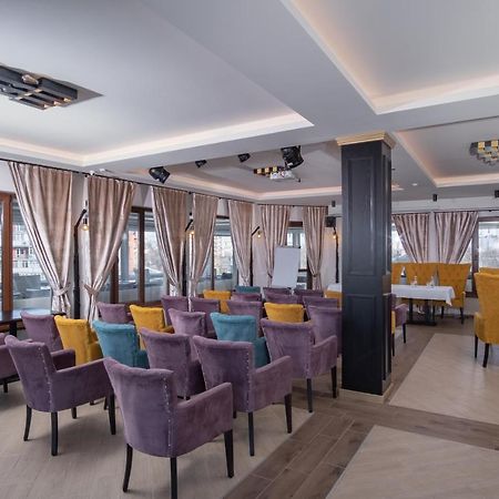 Boomerang Boutique Hotel โอเดสซา ภายนอก รูปภาพ